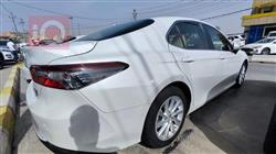 تۆیۆتا کامری